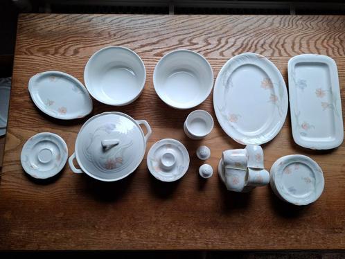 Royal Albert Horizon Fantasia, Huis en Inrichting, Keuken | Servies, Nieuw, Overige stijlen, Porselein, Ophalen of Verzenden
