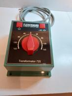 Zware Fleischmann Regeltrafo met 17 en 15 VA uitgangen (02), Transformator of Voeding, Ophalen of Verzenden, Fleischmann, Gelijkstroom of Wisselstroom
