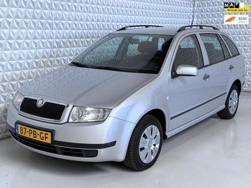 Skoda Fabia Combi 1.4-16V Choice Airco Cruise Trekhaak APK 0, Auto's, Skoda, Bedrijf, Te koop, Fabia, ABS, Airbags, Airconditioning