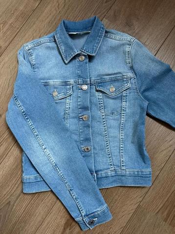 Denim jack H&M maat 146/152 (in nieuwstaat) beschikbaar voor biedingen