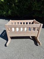 Babybedje van steigerhout., Ophalen, Gebruikt, Ledikant