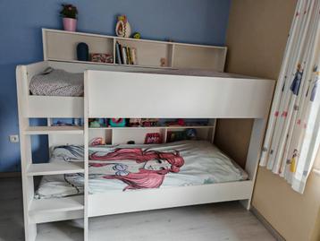 Dubbel bed zonder krasjes  beschikbaar voor biedingen