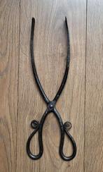 Oude gietijzeren kooltjestang, Antiek en Kunst, Ophalen of Verzenden