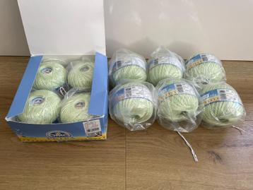 DMC Perle katoen no. 5, 10 bollen pistachegroen (kleur 5772) beschikbaar voor biedingen