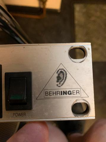 Behringer composer en ultrafex beschikbaar voor biedingen