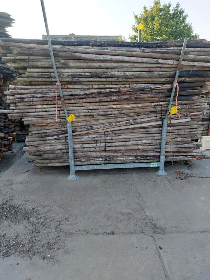 Weidepaal teerpaal boompaal fruitpaal palen diverse maten, Tuin en Terras, Palen, Balken en Planken, Zo goed als nieuw, Palen