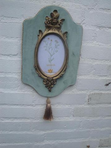fotolijstjes baroque met mintgroen velours beschikbaar voor biedingen