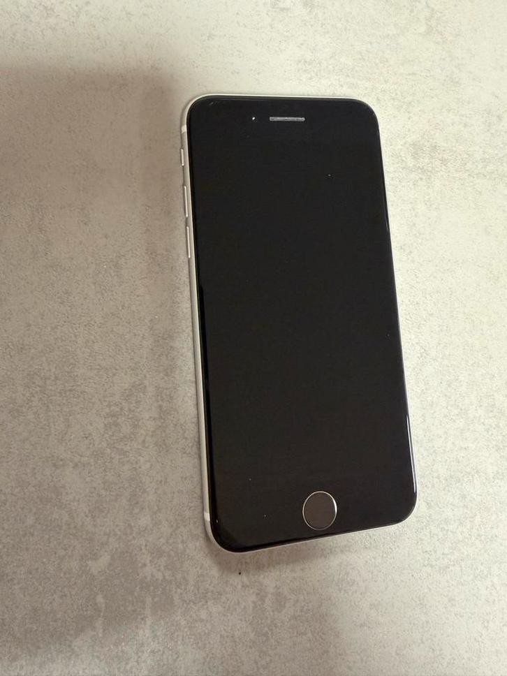 iPhone SE (2020) - In zeer goede staat!, Telecommunicatie, Mobiele telefoons | Overige merken, Zo goed als nieuw, Zonder abonnement