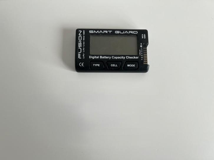 Fusion smart card digital battery capacity checker rc modelb, Hobby en Vrije tijd, Modelbouw | Radiografisch | Auto's, Gebruikt