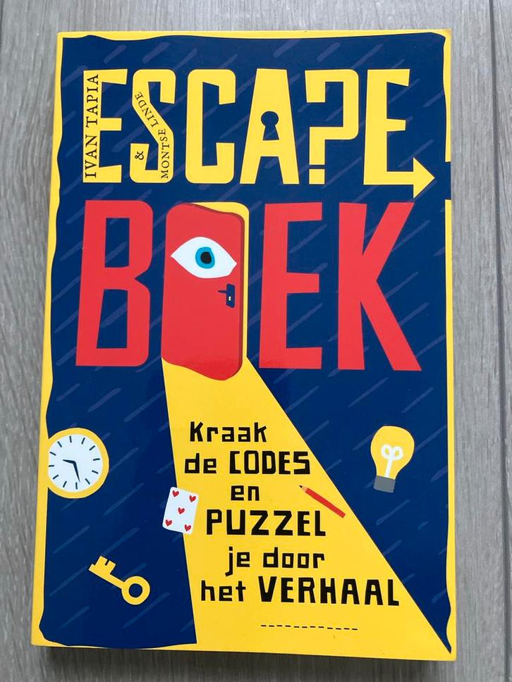 Nieuw Escape Boek - Kraak de Codes!, Boeken, Kinderboeken | Jeugd | 10 tot 12 jaar, Zo goed als nieuw, Fictie, Ophalen of Verzenden