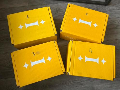 Mystery boxen illumicrate items, Boeken, Fantasy, Ophalen of Verzenden