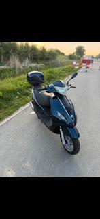 Piaggio fly 125cc 4t, Fietsen en Brommers, Ophalen, Gebruikt, 125 cc, Fly