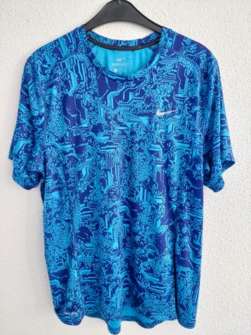 Nike shirt Large diverse kleuren blauw 1xGedragen  beschikbaar voor biedingen