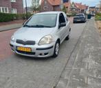 Toyota Yaris 1.3 16V Vvti 3DR Linea Terra 2003 Grijs, Auto's, Voorwielaandrijving, 4 cilinders, 400 kg, Origineel Nederlands