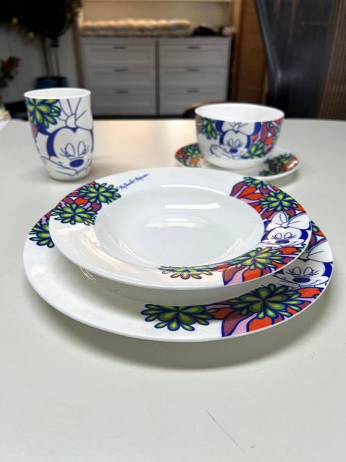 Servies set Minnie Mouse Walt Disney, Huis en Inrichting, Keuken | Servies, Nieuw, Compleet servies, Overige stijlen, Aardewerk