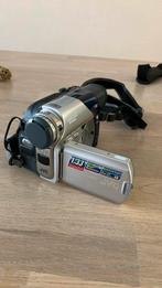 JVC Digitale Stereo Video Camera SD MEGA pixel 1.33 zoom700, Mini dv, JVC, 20x of meer, Ophalen of Verzenden