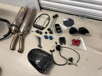 Aprilia RSV Mille / Tuono onderdelen beschikbaar voor biedingen