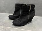 Zwarte suède hak schoenen – Hot Item – maat 36/37, Ophalen of Verzenden, Gedragen, Zwart