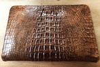 Stuk echt krokodillenleer om zelf iets van te maken, Hobby en Vrije tijd, Stoffen en Lappen, Gebruikt, Bruin, Leer of Kunstleer