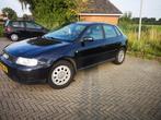 Nette Audi A3 1.8 blauw Nieuwe APK!!, Auto's, Voorwielaandrijving, 4 cilinders, Blauw, 610 kg