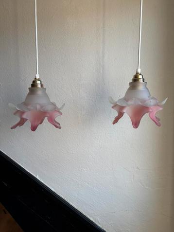 Roze vintage set 2 roos roze glazen hanglamp sierlijk bloem beschikbaar voor biedingen