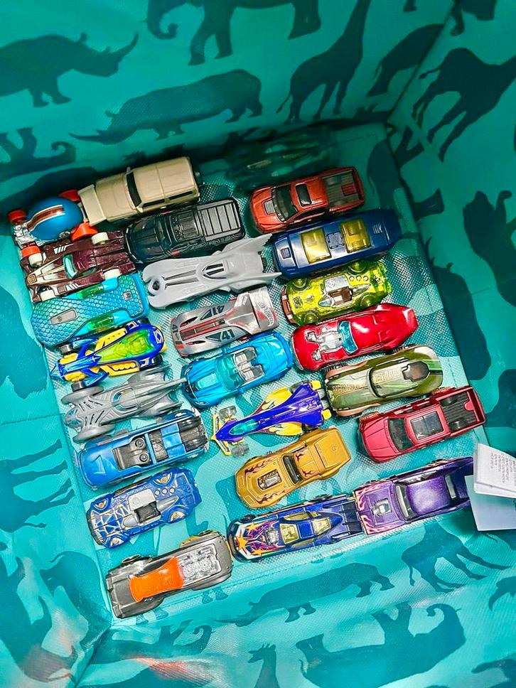 Hot Wheels Collectie - 24 Stuks in nieuwstaat, Kinderen en Baby's, Speelgoed | Speelgoedvoertuigen, Zo goed als nieuw, Ophalen of Verzenden