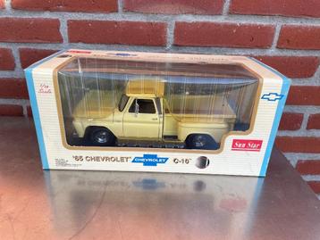 Sun star Chevrolet C-10 Stepside 1965 1:18 nos schaalmodel beschikbaar voor biedingen