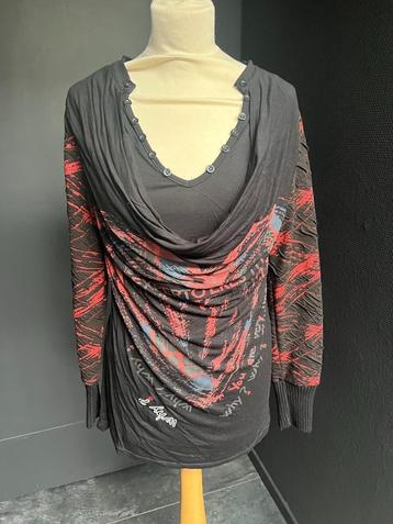 Zwart rood dames shirt / trui DESIGUAL maat L beschikbaar voor biedingen