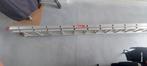 Nog mooie aluminium  ladder 2 delen  .totaale lengte 6 meter, Doe-het-zelf en Verbouw, Ladders en Trappen, Ophalen of Verzenden