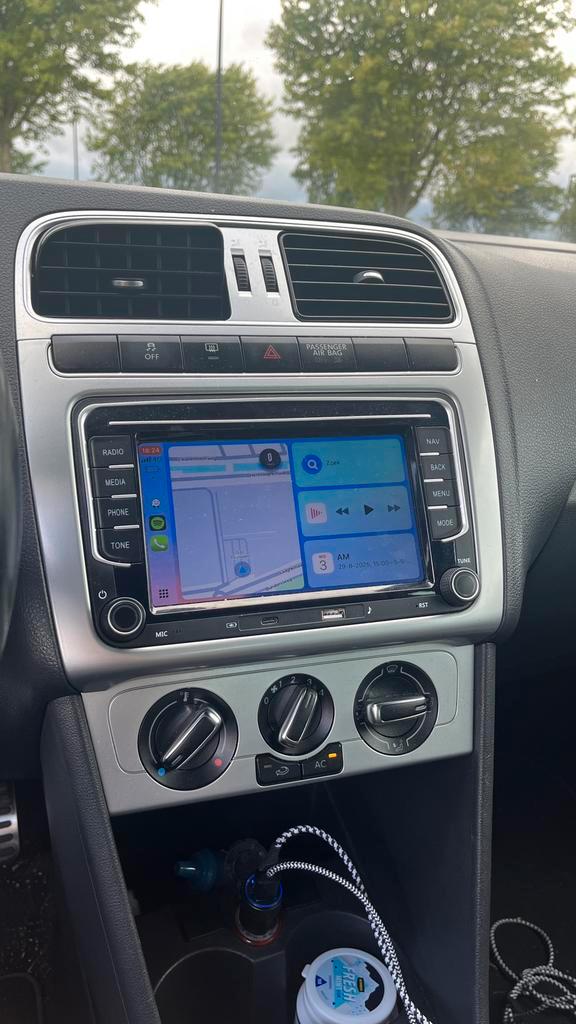🚗 Apple carplay / radio scherm volkswagen Skoda inc montage, Auto diversen, Autoradio's, Zo goed als nieuw, Ophalen of Verzenden