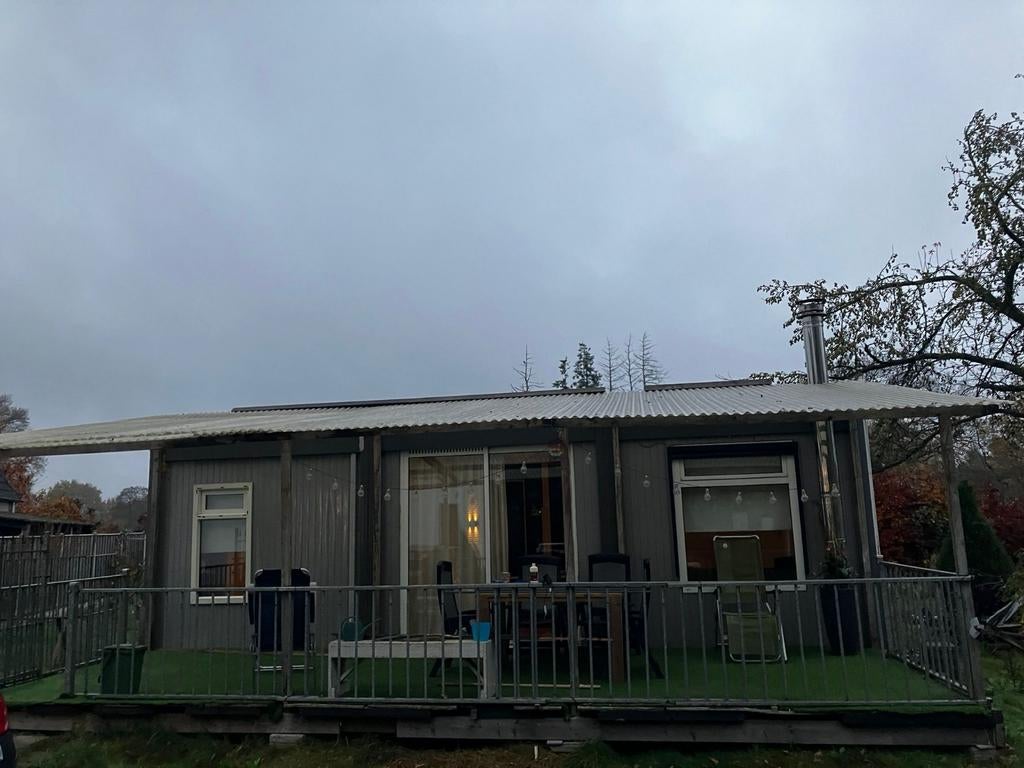 Ruime, nette woonunit 90 m2 inclusief veranda., Ophalen