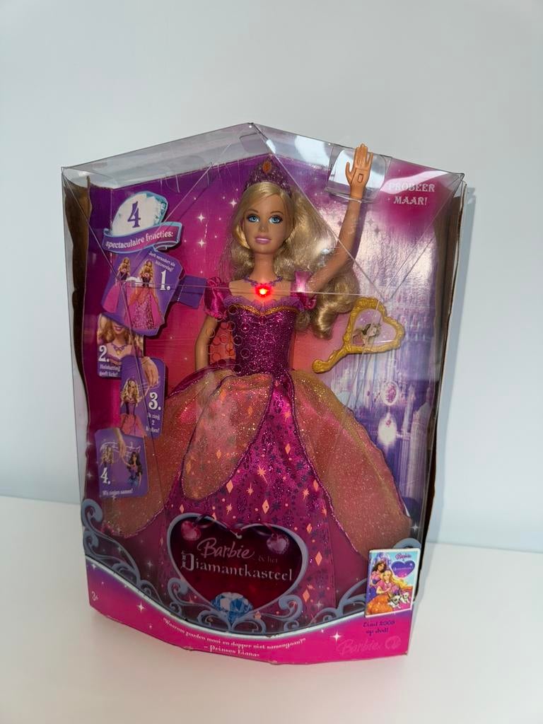 Barbie en het diamantenkasteel Liana pop in doos werkt, Ophalen of Verzenden, Zo goed als nieuw, Pop