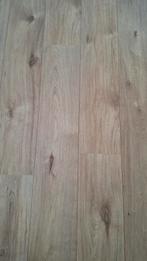 Gratis laminaatvloer (ruim 60m2) in goede staat, Ophalen, Zo goed als nieuw, Bruin, 50 tot 75 m²