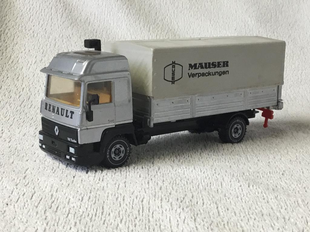 Renault vrachtwagen met open laadbak met huif, Ophalen of Verzenden, Zo goed als nieuw, Bus of Vrachtwagen, SIKU