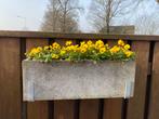 Plantenbak voor schutting. 2 dezelfde voor €10, Ophalen, Overige soorten, Minder dan 100 cm