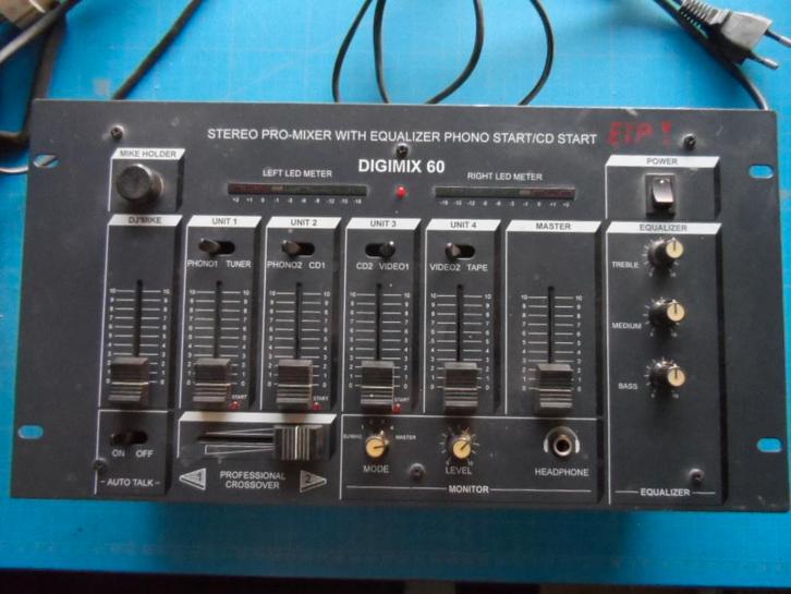 Div. mengpanelen, Muziek en Instrumenten, Mengpanelen, Gebruikt, Minder dan 5 kanalen, Microfooningang, Ophalen