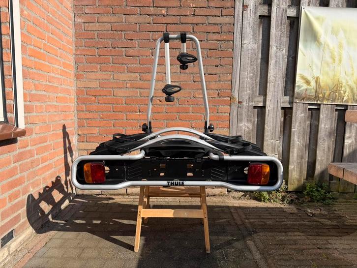 Thule Euroway 945 fietsendrager 13 polig, Auto diversen, Fietsendragers, Zo goed als nieuw, Trekhaakdrager, 2 fietsen, Ophalen