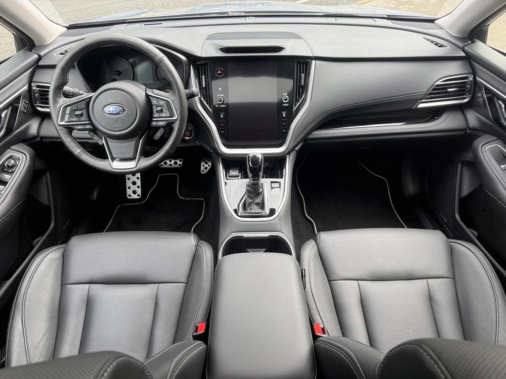 SUBARU Outback 2.5i 169PK AWD CVT Premium Black Edition | Le, Auto's, Subaru, Gebruikt, 4 cilinders, 2000 kg, 2498 cc