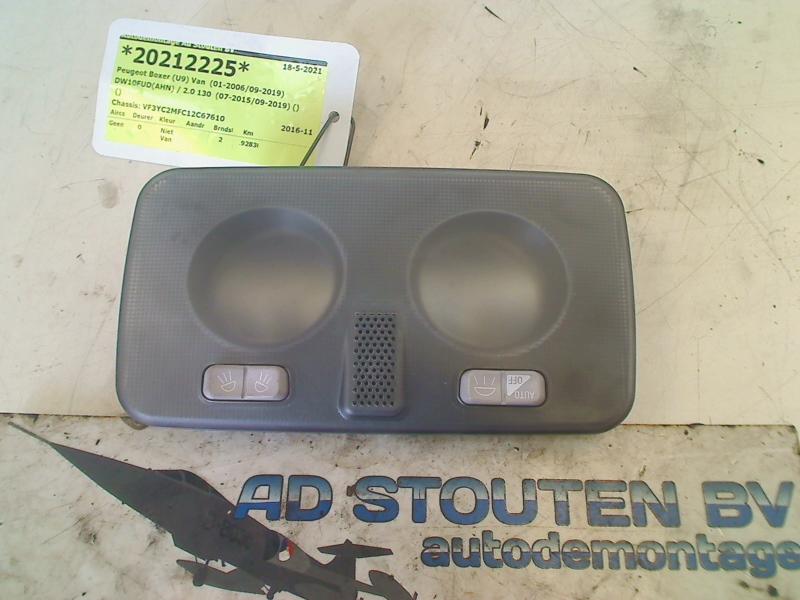 Binnenverlichting Peugeot Boxer (U9) 2016 0884200, Kontakt-peugeot@peugeot.com, Gebruikt, Peugeot Deutschland GmbH, Bahnhofsplatz, Rüsselsheim 65423, , Duitsland