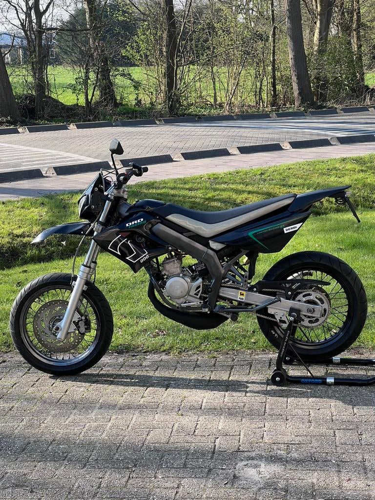 Derbi DRD | 2006, Fietsen en Brommers, Ophalen, 6 versnellingen, Gebruikt, Maximaal 45 km/u
