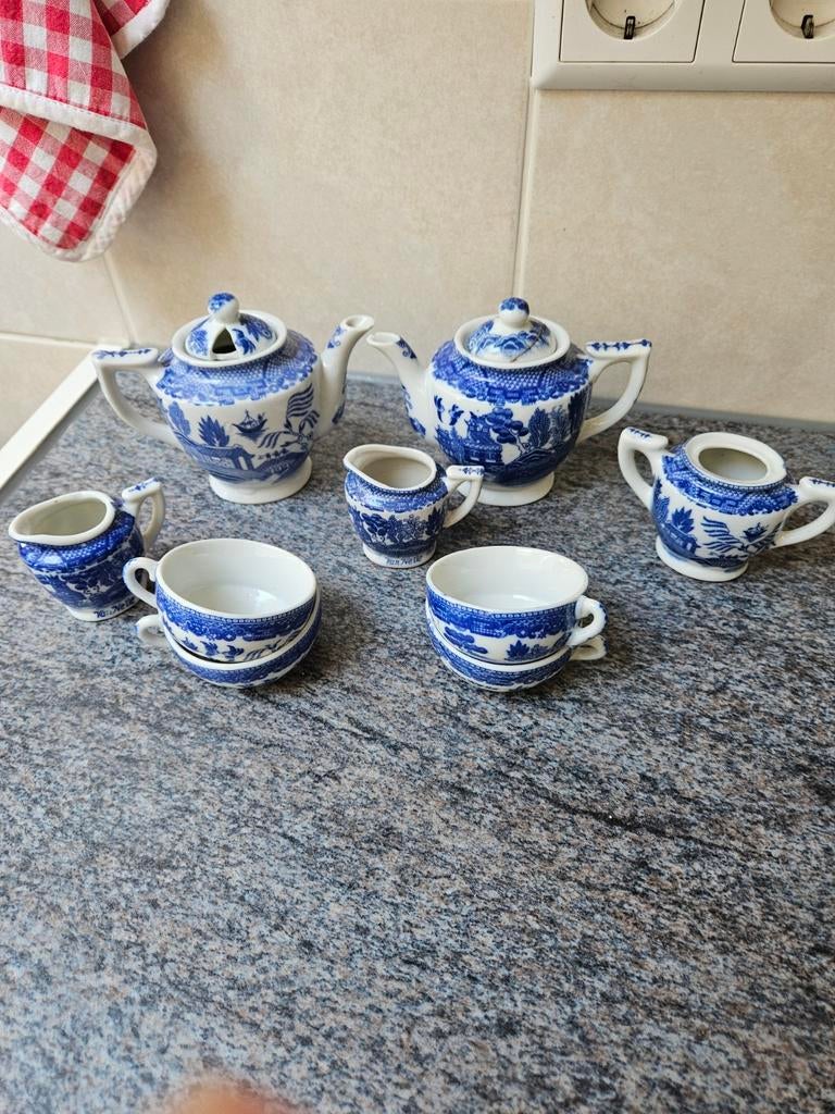 Blauw kinderserviesje douwe egberts o.a., Ophalen, Gebruikt