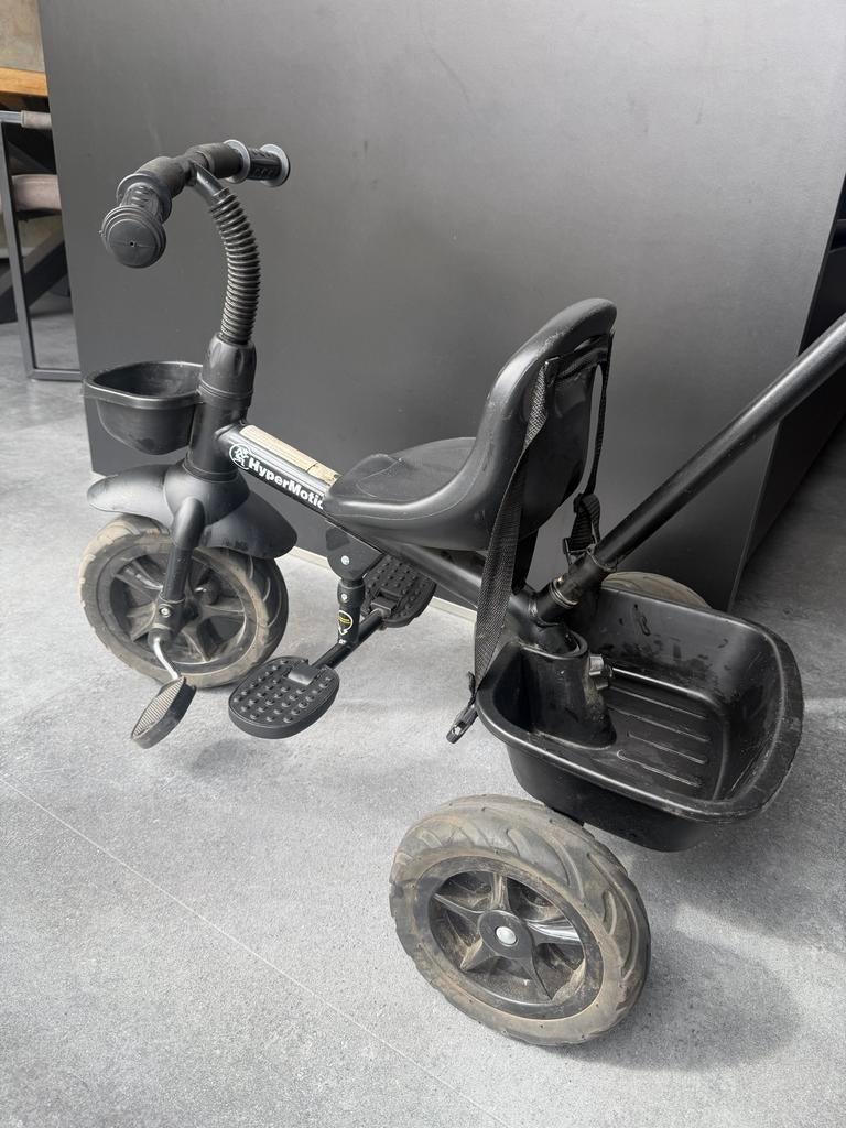 Zwarte driewieler met duwstang, Ophalen, Gebruikt, Duwstang