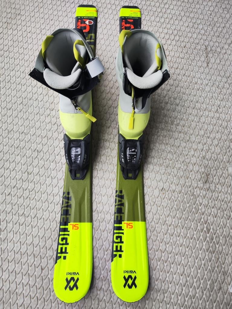 Kinder ski's 90 cm en skischoenen 170-185 mm. 4-5 jaar, Gebruikt, Minder dan 100 cm, Ski's, Ophalen