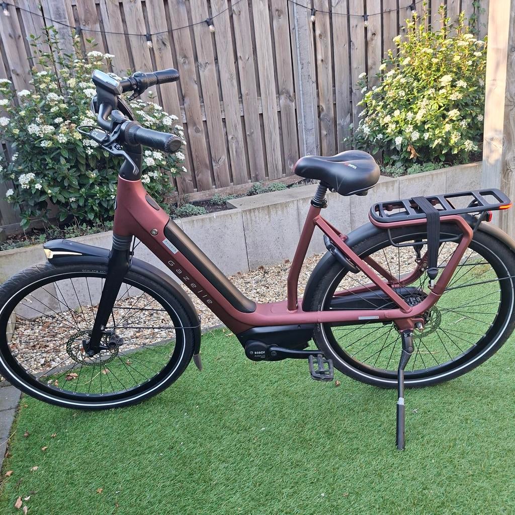 Gazelle Avignon C8 HMB, 625 watt accu, 4200 km, topstaat, Fietsen en Brommers, Elektrische fietsen, Ophalen