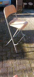 Opklapbare bar kruk, Huis en Inrichting, Barkrukken, Ophalen