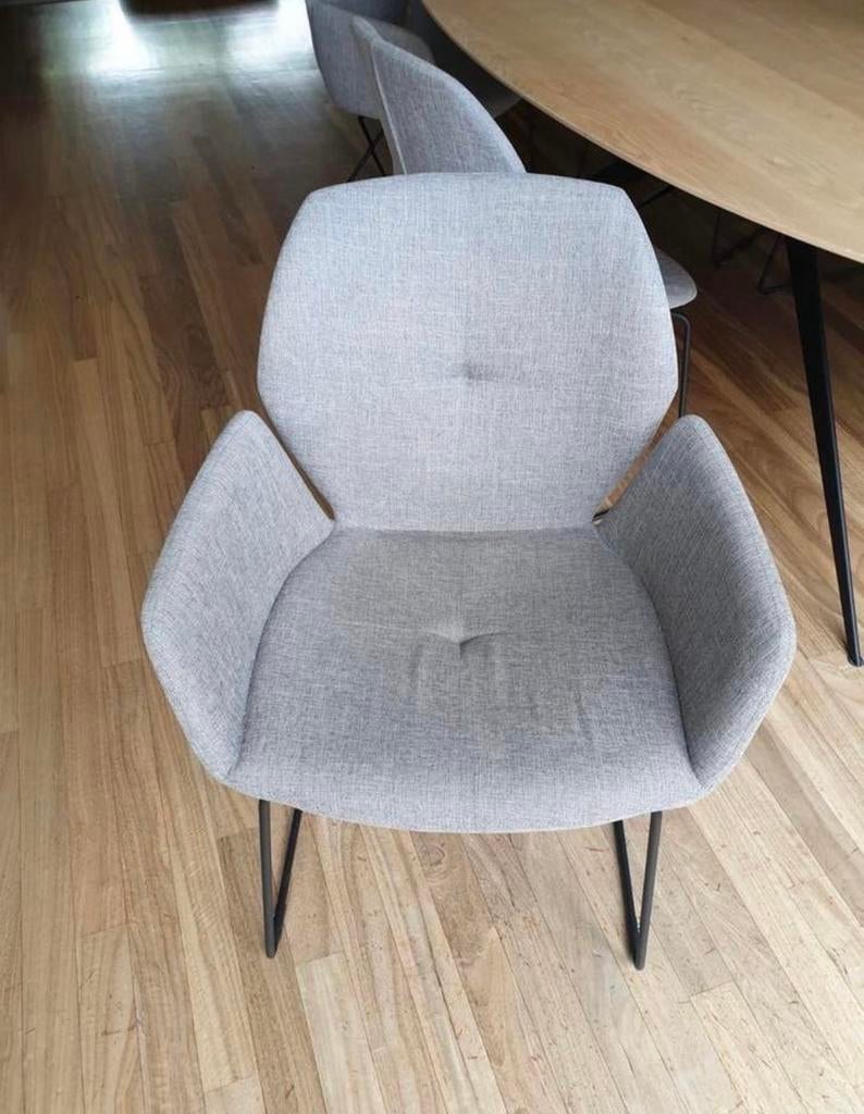 6 grijze eetkamerstoelen van Goossens, Huis en Inrichting, Ophalen, Zo goed als nieuw, Vijf, Zes of meer stoelen, Stof