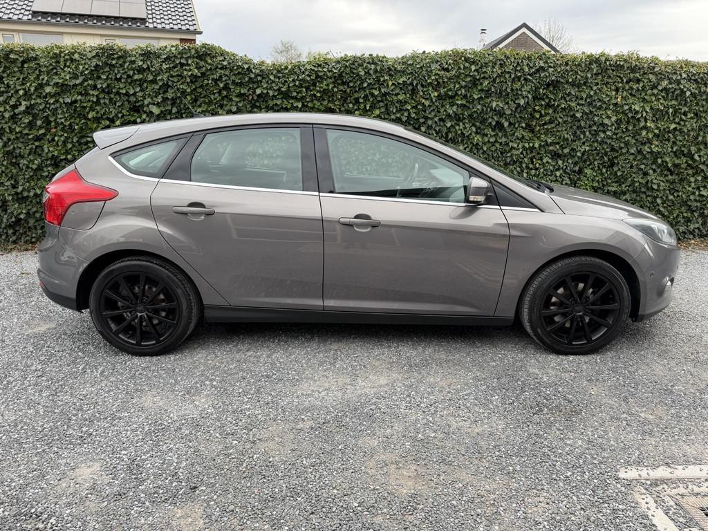Ford Focus 1.6 EcoBoost Lease Titanium | Navi | Autom. Airco, Auto's, Stof, Gebruikt, 4 cilinders, Handgeschakeld