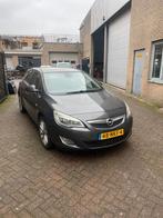 Opel Astra 1.6 Edition - Betrouwbaar en Zuinig!, Auto's, Euro 5, 1250 kg, 4 cilinders, Bedrijf