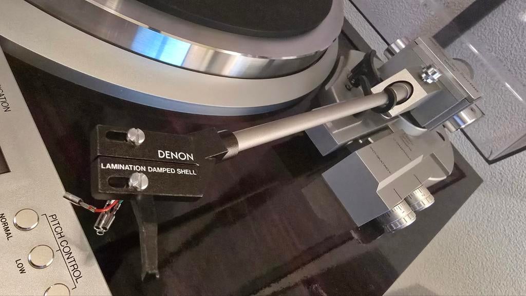 Denon toonarm voor DP-57L en DP-59L met headshell en gewicht, Ophalen of Verzenden, Zo goed als nieuw, Platenspeler-onderdeel