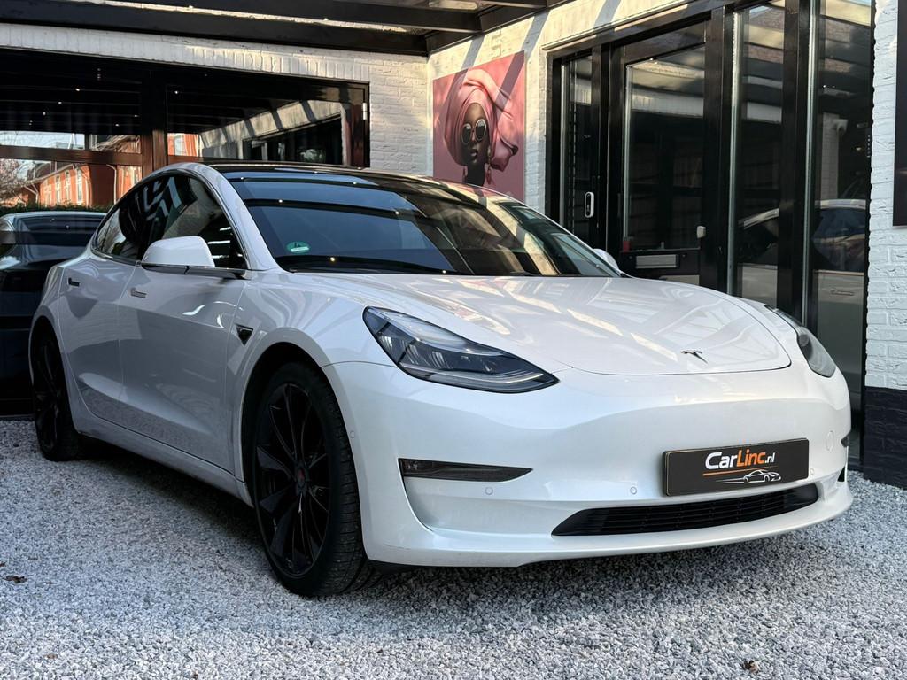 Tesla Model 3 Performance AWD 75 kWh, FSD AUTOPILOT, PERFORM, Auto's, Tesla, Automaat, 462 pk, Verwarming stoelen achter, Wit